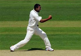 Praveen Kumar take 5 wickets at Lord's